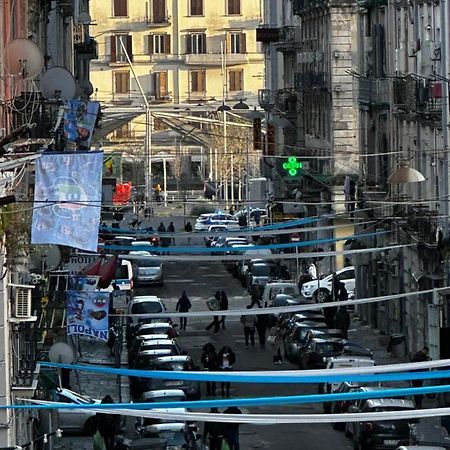 La Casa Di Ale 69 Apartment Napoli Bagian luar foto