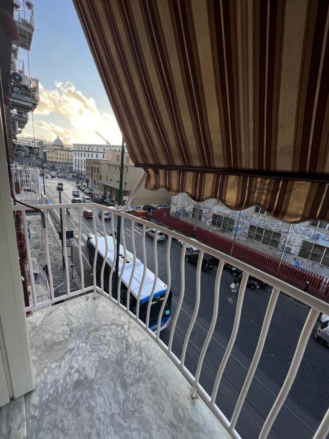 La Casa Di Ale 69 Apartment Napoli Bagian luar foto