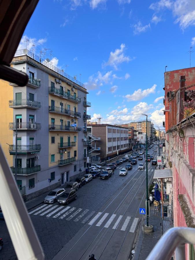 La Casa Di Ale 69 Apartment Napoli Bagian luar foto